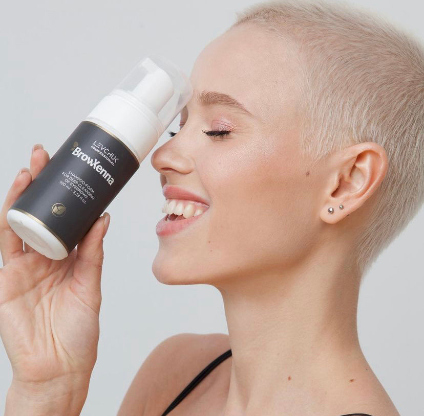 Shampoo-foam for deep cleansing of eyebrows, BrowXenna®